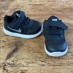 Nike baby shoes 3c